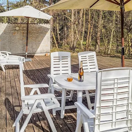 Holiday home 5 Bedroom Pet Friendly In Nexo *