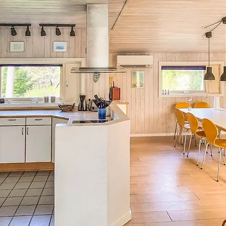 Casa vacanze 5 Bedroom Pet Friendly In Nexo